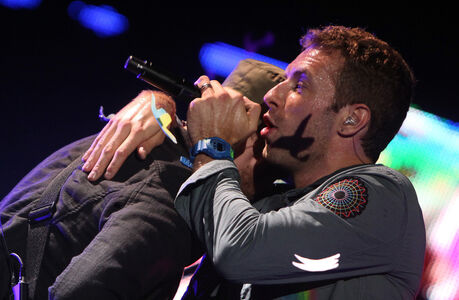 352078_1_articlegross_coldplay_02.jpg