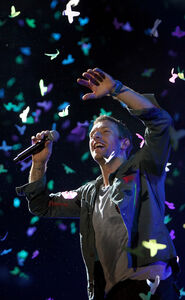 352083_1_articlegross_coldplay_07.jpg