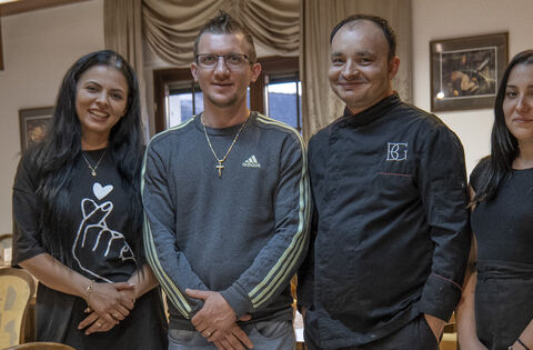 Nachbar von Dracula betreibt Gasthaus Velten in Irlich