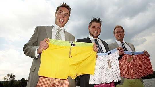Kein Schwarz-Weiß bei Boxershorts - Flippige Farben aus Koblenz