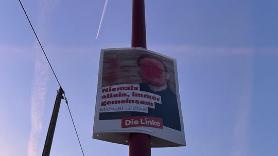 Nicht nur ein Wahlplakat der Linken im Kreis Ahrweiler wurde beschmiert. Nicht nur ein Wahlplakat der Linken im Kreis Ahrweiler wurde beschmiert.