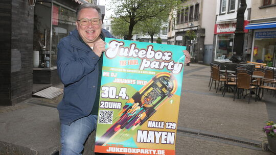 Am 30. April geht in der Halle 129 in Mayen die letzte Jukeboxparty über die Bühne. DJ Johannes Held freut sich drauf. Am 30. April geht in der Halle 129 in Mayen die letzte Jukeboxparty über die Bühne. DJ Johannes Held freut sich drauf.