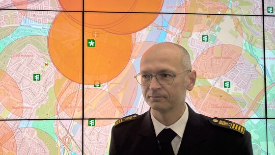 Viele Ehrenämter, Strafanzeige und Ermittlungsverfahren: Die Kritik an René Schubert wird in den vergangenen Wochen immer lauter Viele Ehrenämter, Strafanzeige und Ermittlungsverfahren: Die Kritik an René Schubert wird in den vergangenen Wochen immer lauter