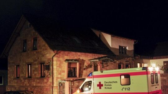 17-Jähriger von Einbrechern erstochen