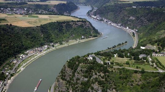 Loreleyfelsen bei St. Goar im Rheinland