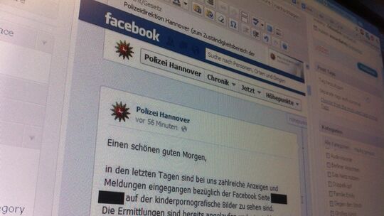 Polizeipanne: Hinweis auf Kinderpornoseite auf Facebook massenhaft verbreitet