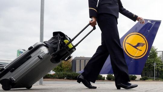 Streik der Lufthansa-Flugbegleiter