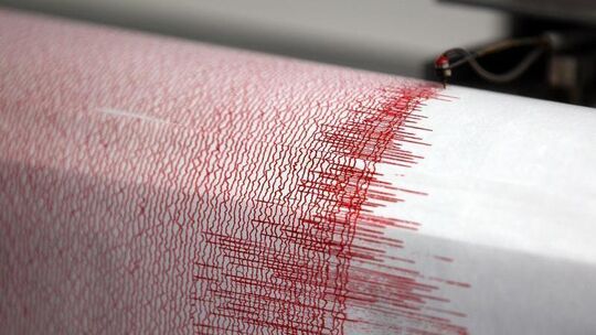 Seismograph
