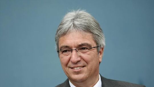 Innenminister Lewentz