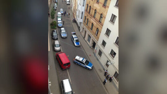 Polizeieinsatz in der Schützenstraße in Koblenz: Anfangs war eine Ruhestörung gemeldet worden.