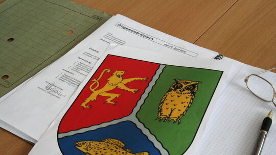 Dieses Wappen wird wohl künftig für die Ortsgemeinde Etzbach stehen.