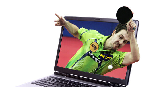 Timo Boll schmettert live im Internet