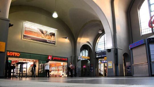 Der Hauptbahnhof wie ausgestorben - während des WM-Spiels Deutschland - Ghana.