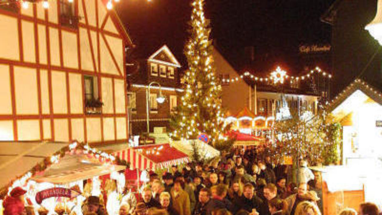 Weihnachtsmarkt: Bad Marienberg erstrahlt zum Lichterfest