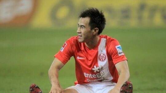 Shinji Okazaki am Boden