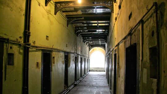 Gefängnisreform geplant: „Haft ist teurer als Schulbesuch in Eton“