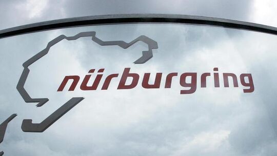 Zufahrt zur Rennstrecke Nürburgring