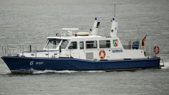 Suche auf dem Rhein