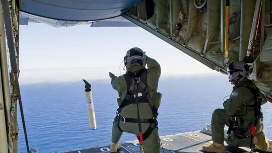 Abwurf von Funkbojen