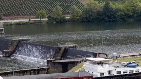 Moselschleuse Lehmen