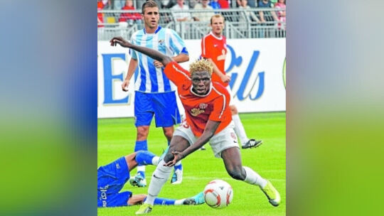 Bancé: Aufgewühlte Seele, gereizte Knie