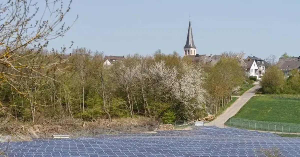 Über Fotovoltaik: Illerich will Klimaschutz in bare Münze umsetzen ...