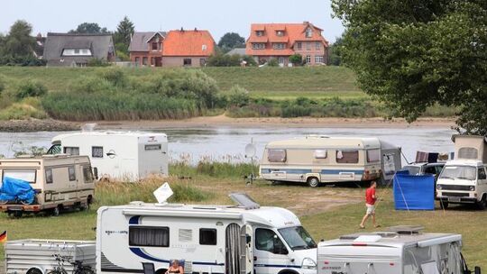 Auf dem Campingplatz Auf dem Campingplatz