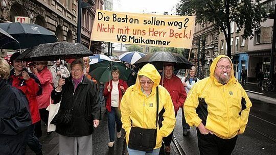 Kommunen demonstrieren gegen Reform