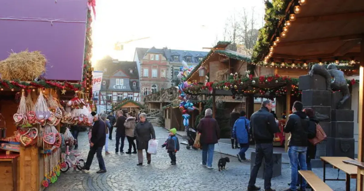 Weihnachtsdorf in Andernach Andernach & Mayen RheinZeitung