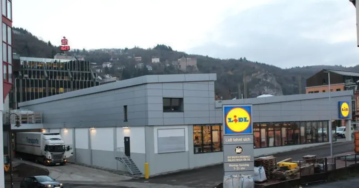 Oberstein Neuer LidlMarkt an der Naheüberbauung ist fast fertig