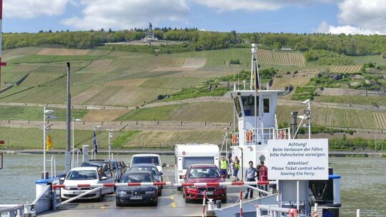 Fotos: Die Fähren der Bingen-Rüdesheimer