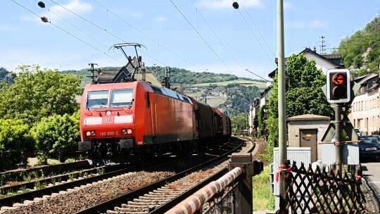 Bahnchef Grube will Güterbahnwaggons leiser machen