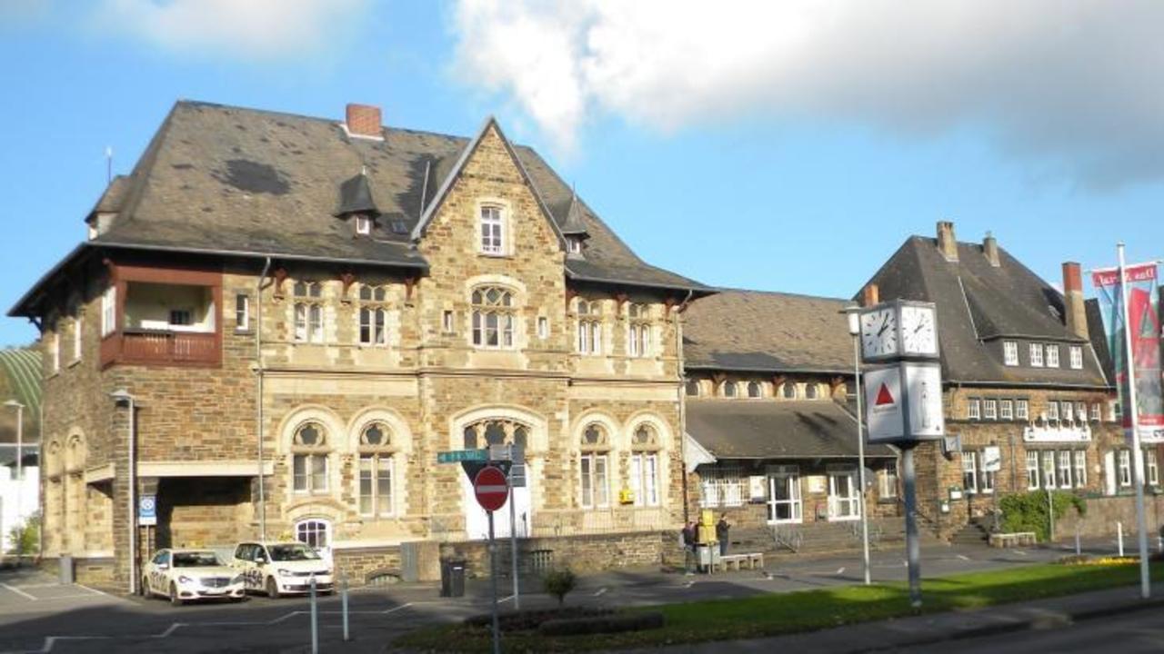 Bahn bestätigt Bahnhof Bad Neuenahr ist verkauft Kreis