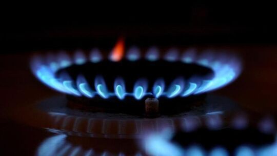 Gas