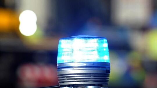 Blaulicht eines Polizei-Streifenwagens