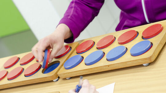 Hand-Koordinationstest in der Ergo-Einzeltherapie