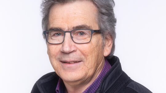 Hartmut Röper - Kirschweiler