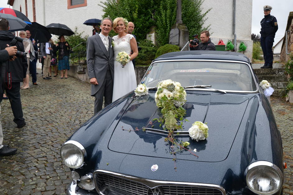 Hochzeit Mit Vielen Prominenten In Guldental Julia Klockner Hat Nun Auch Kirchlich Geheiratet Oeffentlicher Anzeiger Rhein Zeitung