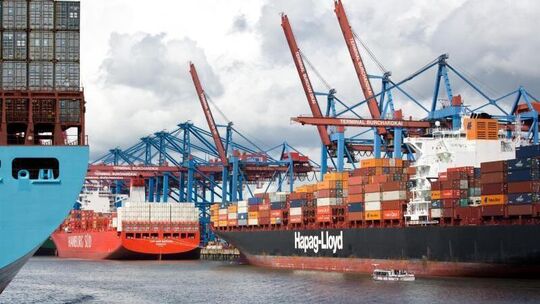 Containerschiffe