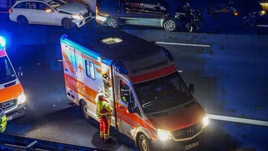 Unfall mit fünf Fahrzeugen