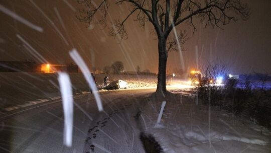 Verkehrsunfall Wintereinbruch Verkehrsunfall Wintereinbruch