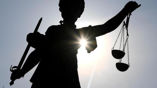 Justitia-Statue