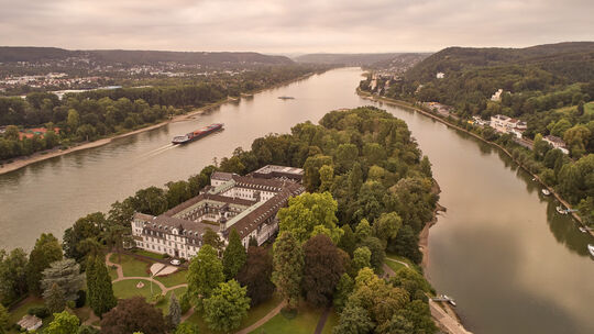 Das Franziskus Gymnasium auf der Rheininsel Nonnenwerth steht vor dem Aus.