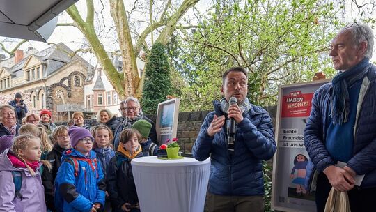 Seilbahn Koblenz - Kunst und Kinderrechte