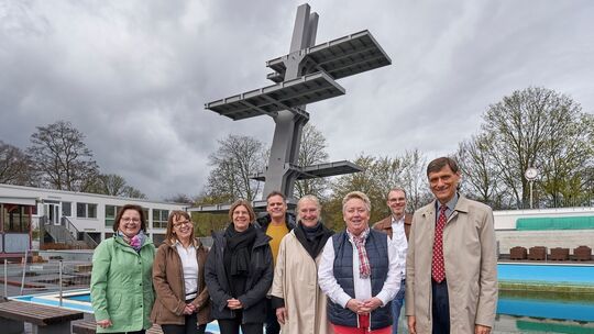 Neuer Sprungturm fürs Freibad Koblenz-Oberwerth