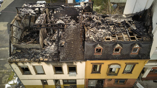 Zwei Wohnhäuser in Koblenz-Pfaffendorf abgebrannt