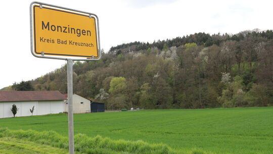 Am Ortsrand von Monzingen soll das neue Feuerwehrhaus gebaut werden. Neben der Monzinger Wehr wird doch auch das Katastrophensch img_8487