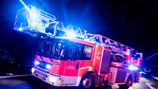 Martinshorn zu laut? Anonyme E-Mail-Schreiber drohen Feuerwehr