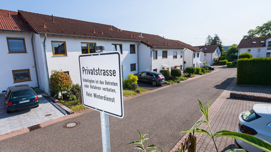 Streit nach Kauf einer Privatstraße