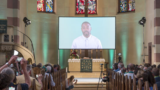 Gottesdienst mit Künstlicher Intelligenz in St. Paul Kirche